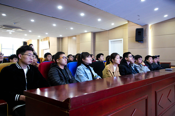 新生入學(xué)<a href=http://njxh.cn target=_blank class=infotextkey>專業(yè)</a>解讀，為你揭開兩大<a href=http://njxh.cn target=_blank class=infotextkey>專業(yè)</a>的神秘面紗