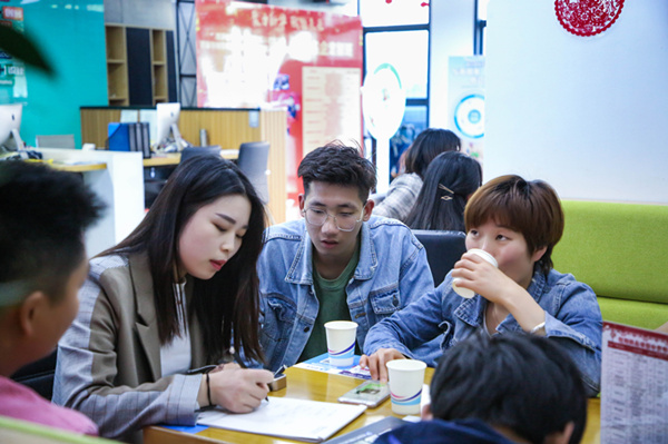 產(chǎn)教融合育工匠，新華職教周帶你共享職業(yè)教育！