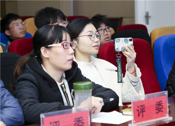 直擊現(xiàn)場(chǎng)——南京新華·屯和直播海報(bào)設(shè)計(jì)大賽復(fù)賽重磅來(lái)襲！