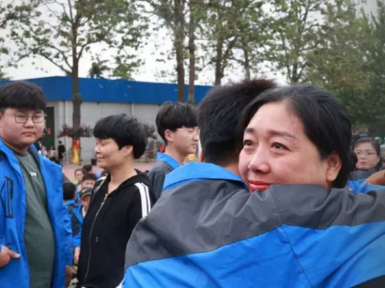 品質(zhì)新華，用承諾詮釋使命——德育教育，讓品德成就美好