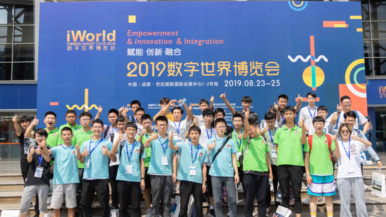 新華暖心教育，緣何成為家長們放心的學(xué)校？