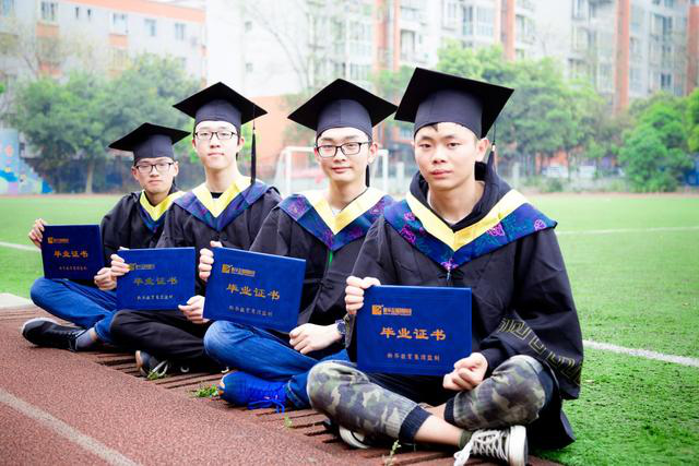 新華互聯(lián)網(wǎng)科技校企合作多方聯(lián)動(dòng)，共建人才生態(tài)圈！