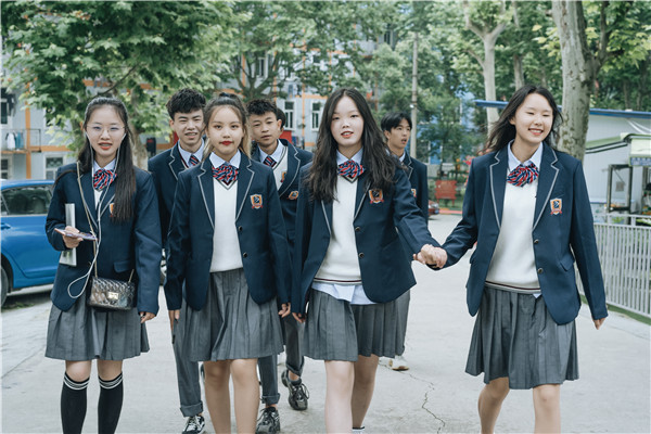 南京新華五一試學(xué)周，0元吃住學(xué)只等你來(lái)！