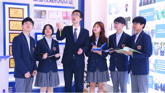 為熱愛而選擇，為選擇而執(zhí)著