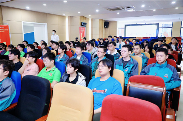 老師來了|“優(yōu)秀國(guó)漫”的出路不再是曇花一現(xiàn)