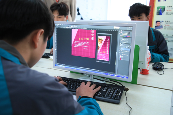 屢創(chuàng)新高！2021年新華學(xué)子薪資盤點(diǎn)