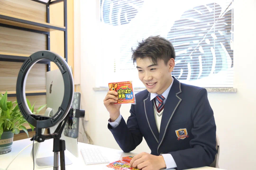 新職業(yè)“轉(zhuǎn)正”標(biāo)準(zhǔn)，互聯(lián)網(wǎng)營(yíng)銷師初中畢業(yè)即可報(bào)名！