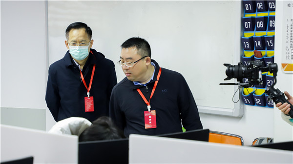 2022年江蘇省廣告行業(yè)設(shè)計制作職業(yè)技能競賽暨全省“紫金獎”公益?zhèn)鞑ピO(shè)計大賽在南京新華隆重舉行！