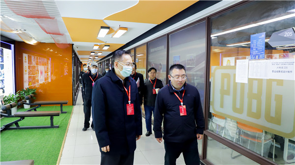 2022年江蘇省廣告行業(yè)設(shè)計制作職業(yè)技能競賽暨全省“紫金獎”公益?zhèn)鞑ピO(shè)計大賽在南京新華隆重舉行！