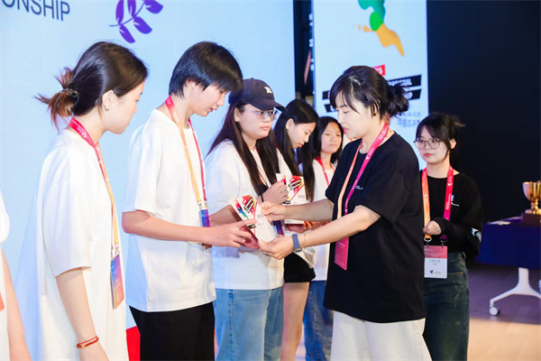 我校在CPA世界大賽中國總決賽中斬獲佳績，三名學(xué)生榮獲多項殊榮