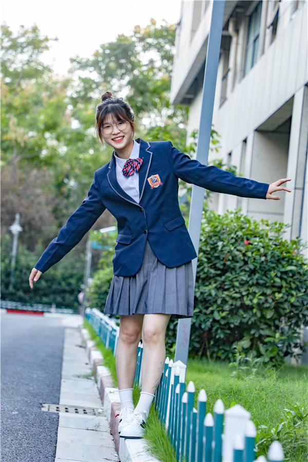 1743410212976003.jpg 2O2A4351.jpg