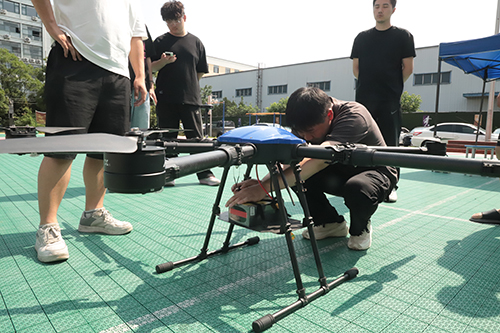 <a href=http://njxh.cn target=_blank class=infotextkey>高中</a>輟學(xué)出來學(xué)什么技能好？