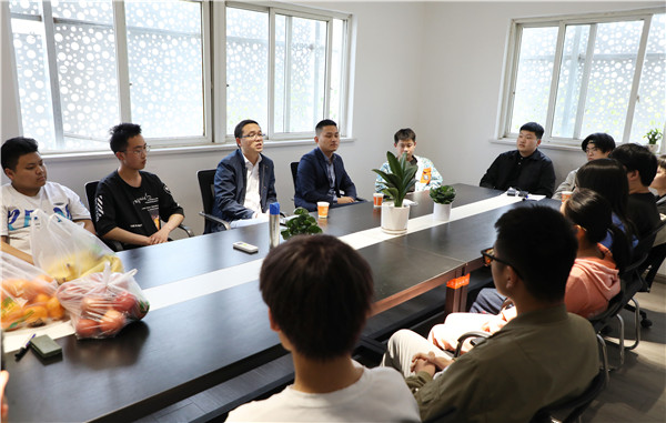 暖心回訪見證成長，愛與責任一路相隨