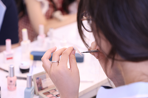 十五六歲沒學(xué)歷沒背景？選對(duì)賽道照樣改寫人生