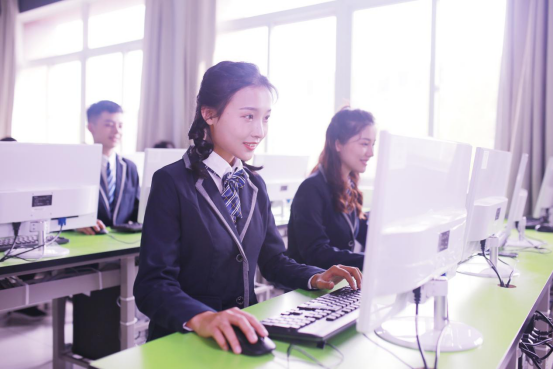 女生學(xué)什么專(zhuān)業(yè)好？學(xué)什么專(zhuān)業(yè)有前途？