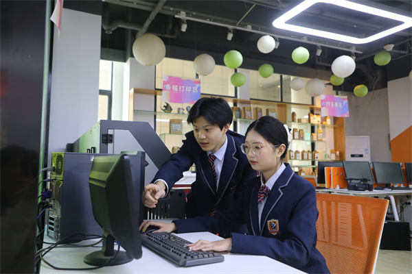 想學(xué)動漫游戲設(shè)計(jì)，沒有基礎(chǔ)怎么辦？