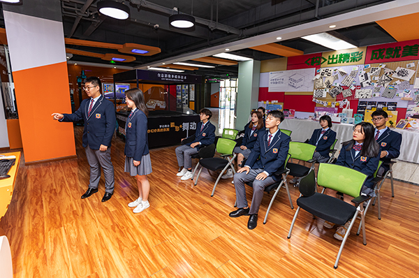 初中女孩子學什么有前途，看看招聘信息也許你能更了解